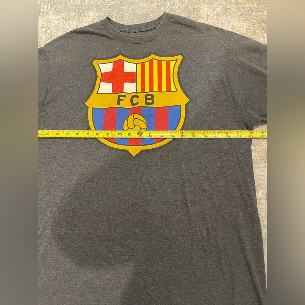 FCB Futbol Club Barcelona Crew Neck Short Sleeve T Shirt Adult Unisex Xl Soccer - Picture 5 of 7